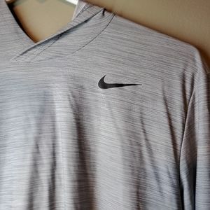 Nike Dri Fit Long Sleeve Pullover
